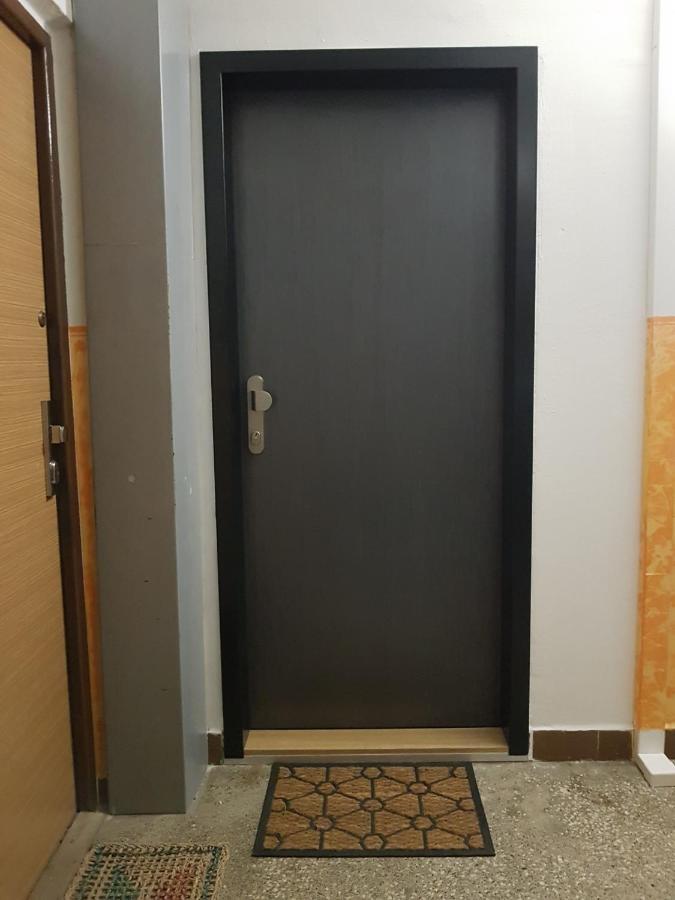 1+1 Znojmo Apartment Luaran gambar